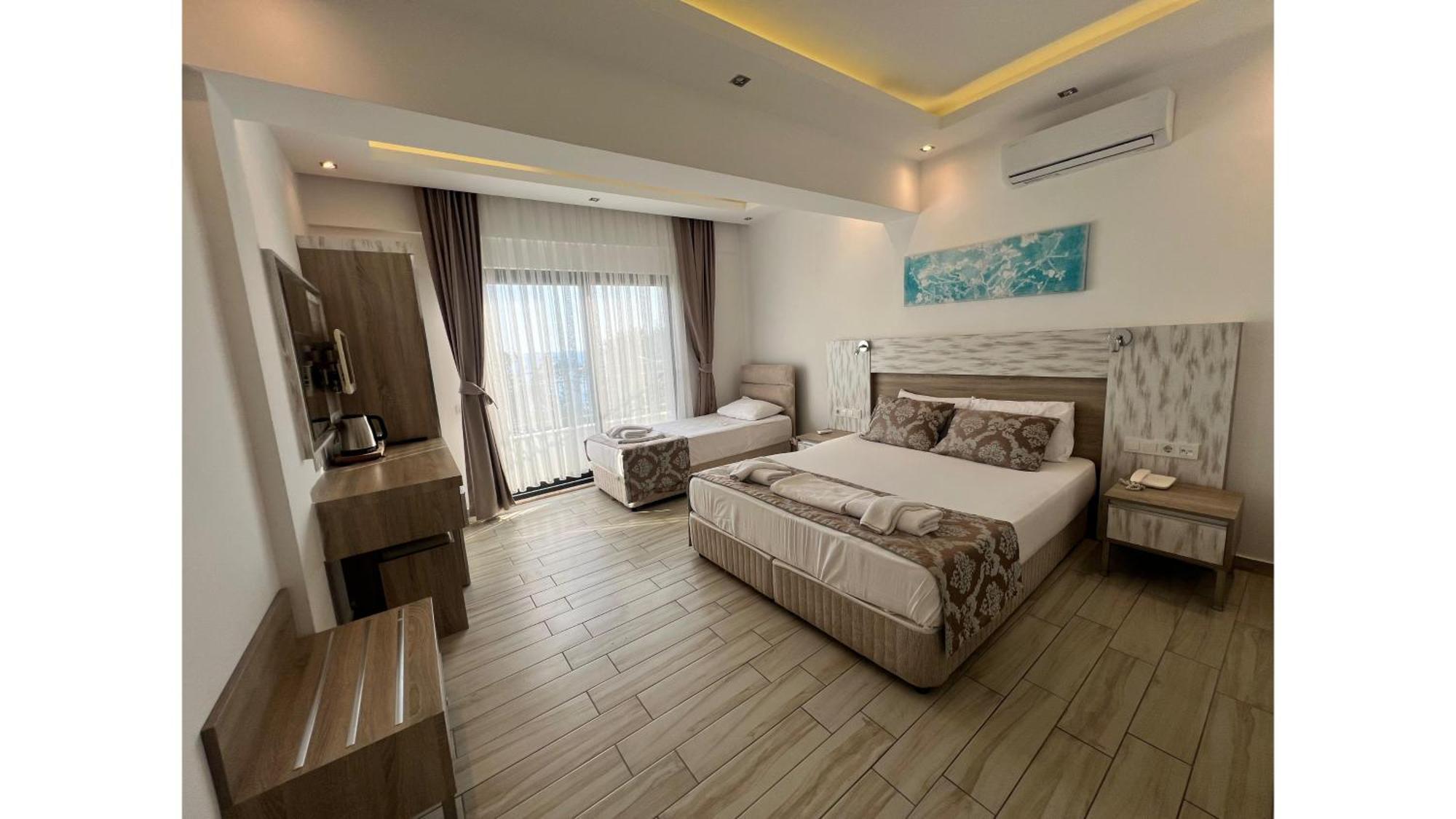Sardunya Andifli Otel Kaş Ngoại thất bức ảnh
