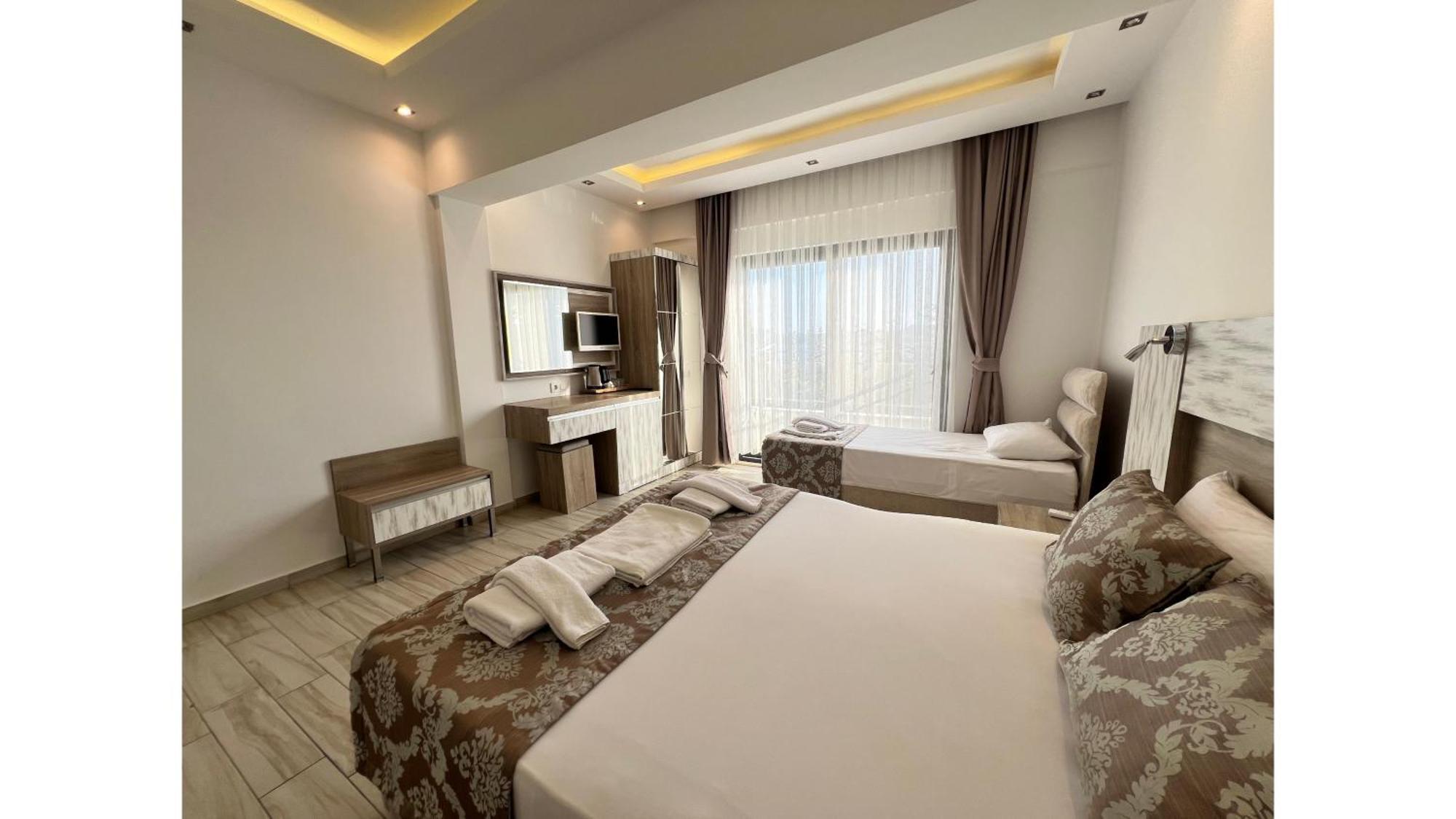 Sardunya Andifli Otel Kaş Ngoại thất bức ảnh