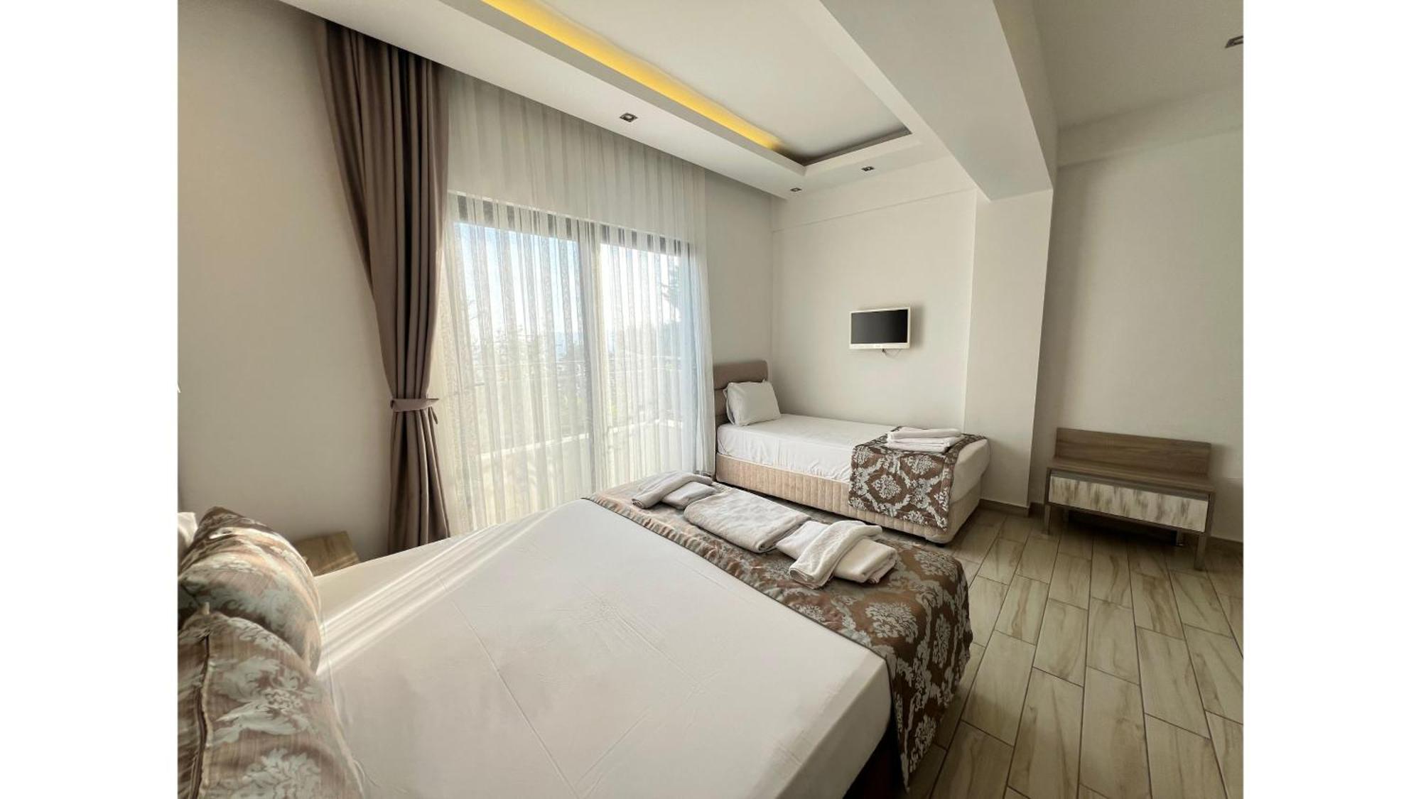 Sardunya Andifli Otel Kaş Ngoại thất bức ảnh