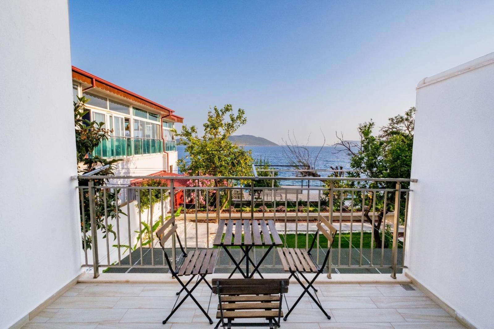 Sardunya Andifli Otel Kaş Ngoại thất bức ảnh