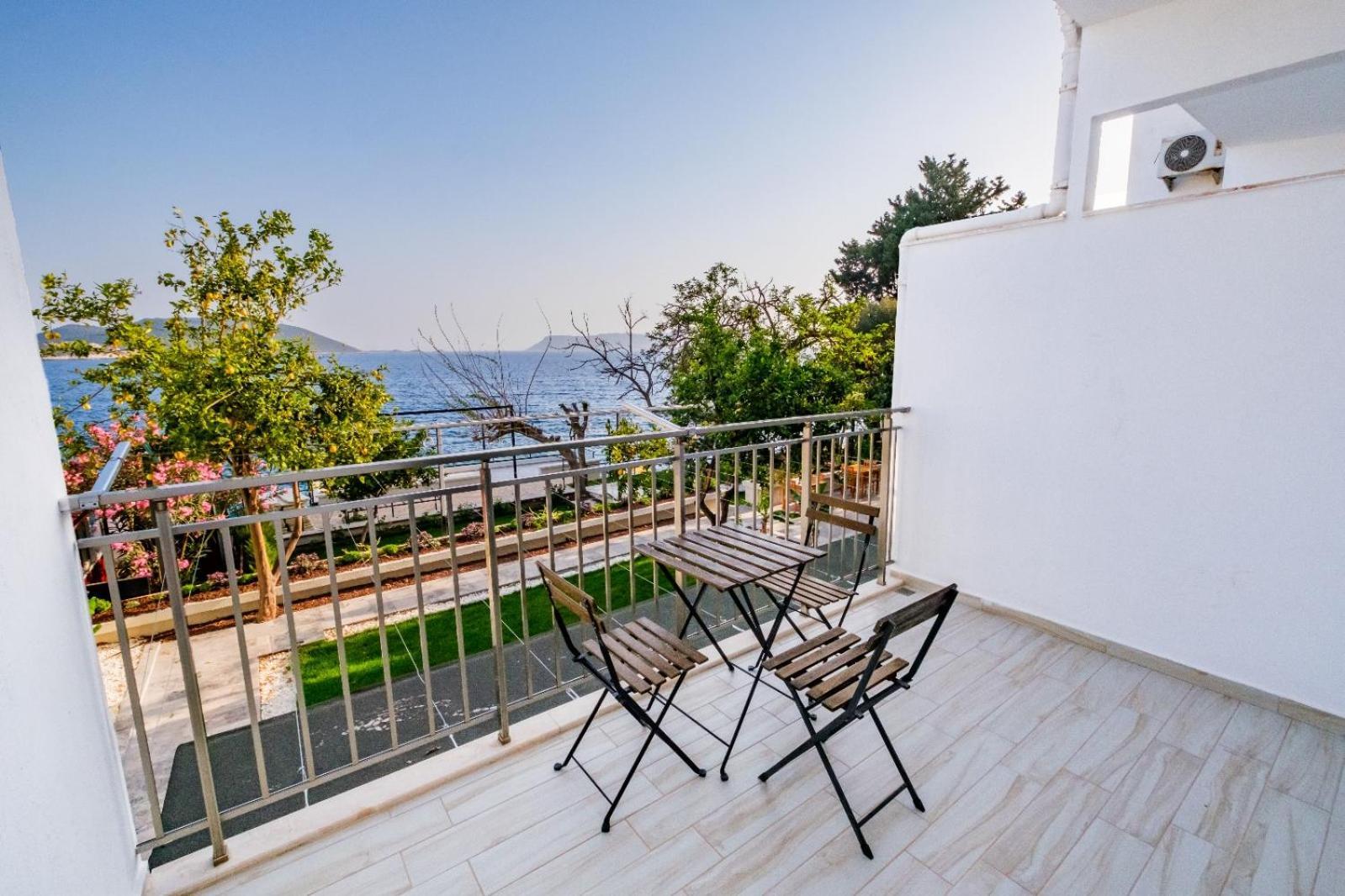 Sardunya Andifli Otel Kaş Ngoại thất bức ảnh